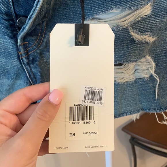 Levi Denim/Jean Shorts (Premium Wedgie Shorts) - Picture 5 of 6